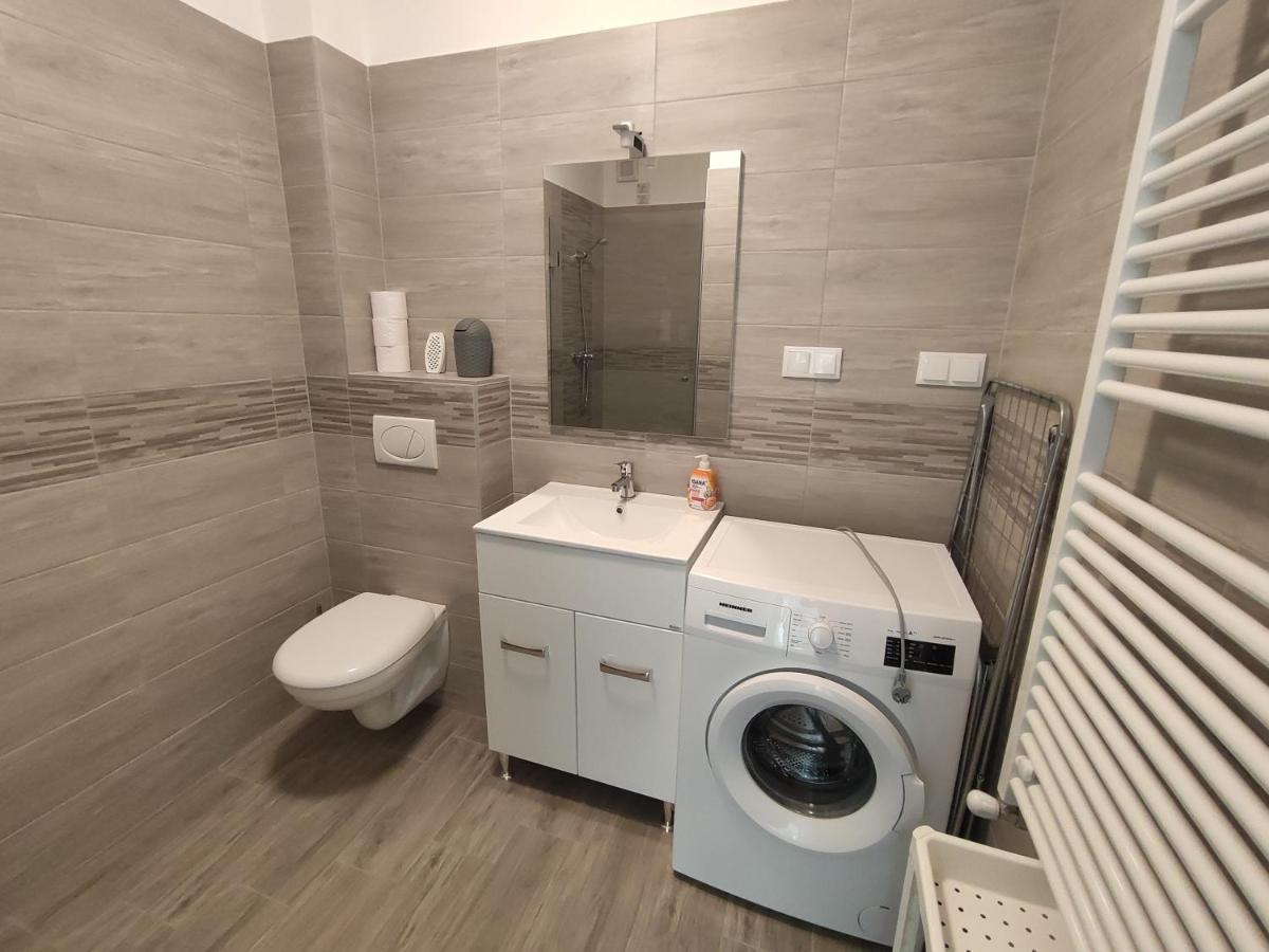 Bajcsy Apartment Дебрецен Екстериор снимка